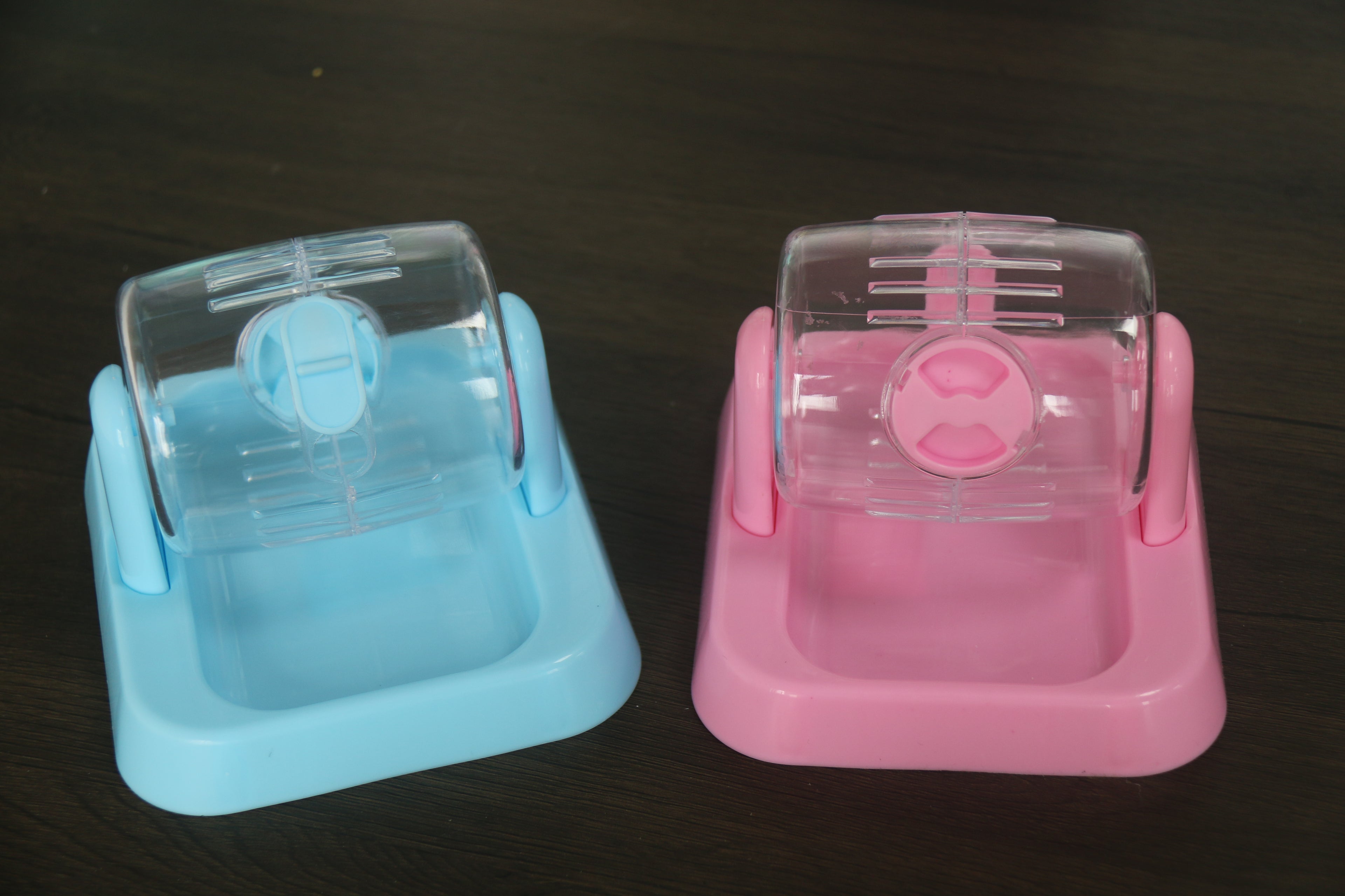 T27 Small Rabbit Feeder/T28 Large rabbit feeder
