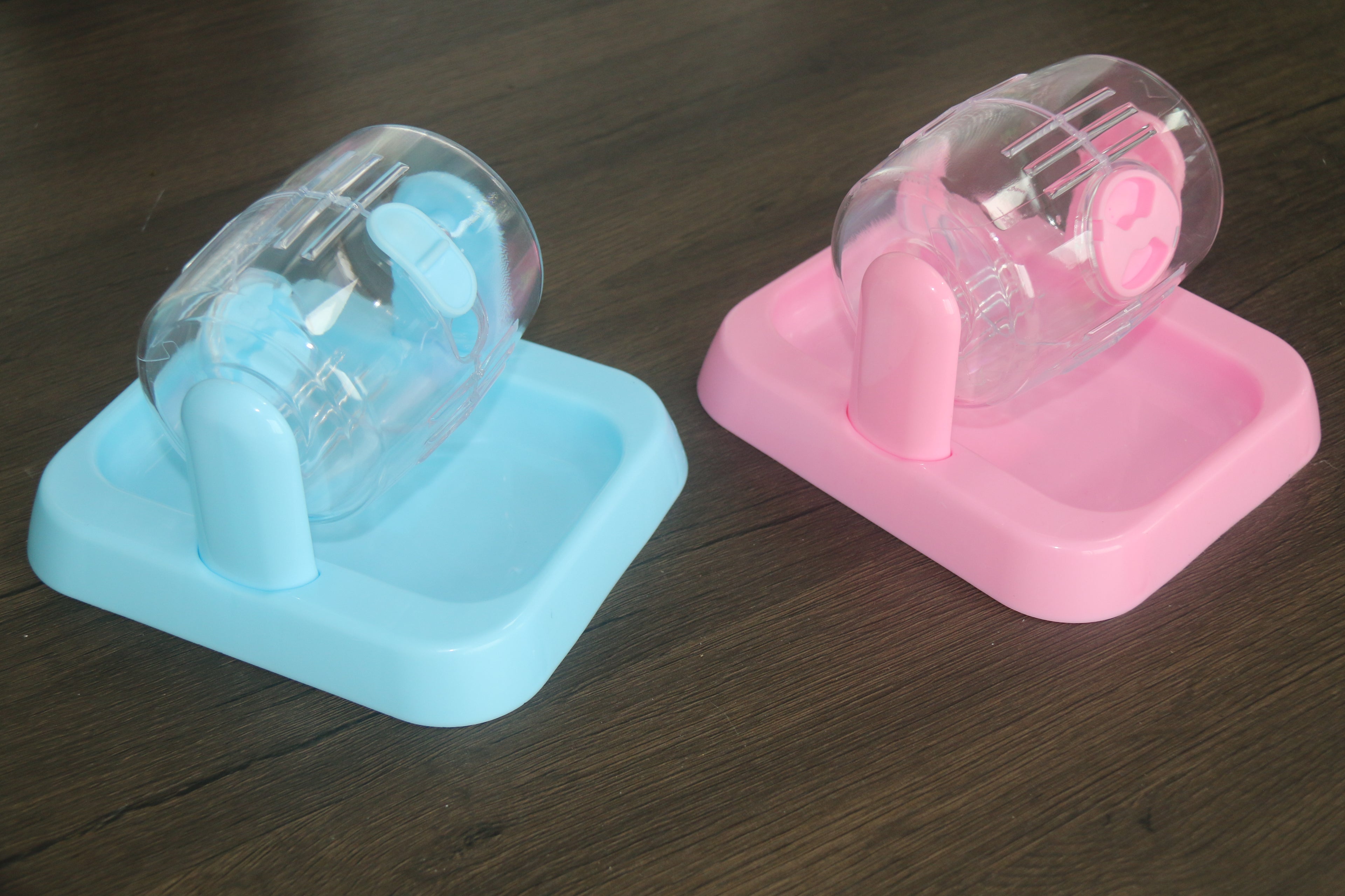 T27 Small Rabbit Feeder/T28 Large rabbit feeder